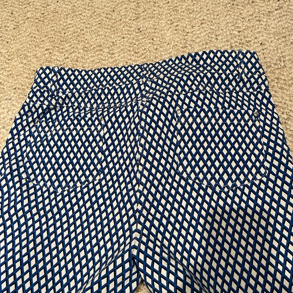 Verve Capris - Picture 3 of 5